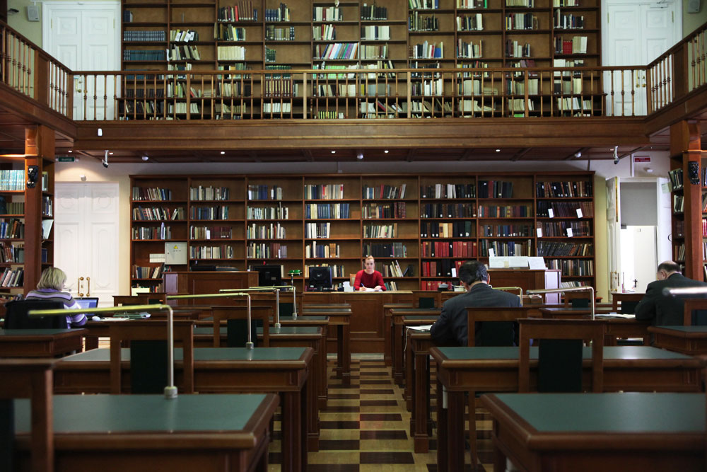 کتابخانه دولتی روسیه با داشتن 45.5 میلیون جلد کتاب و سند در مخزن خود از 367 زبان مختلف، دومین کتابخانه بزرگ جهان محسوب می‌شود